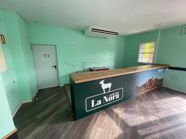 ALQUILER DE CAFETERÍA EN MALPARTIDA DE CÁCERES - foto 4