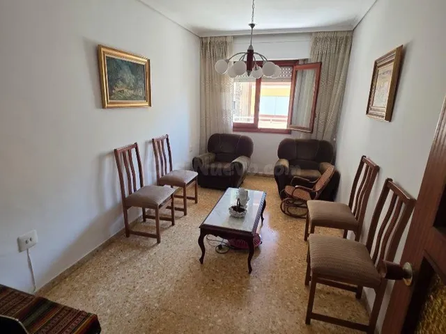 Se vende piso en Tavernes de la Valldigna, Valencia — 3