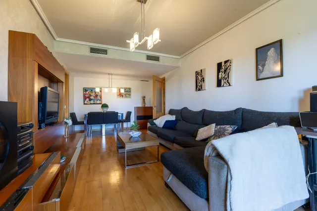 ¡GRAN OPORTUNIDAD DE INVERSIÓN Encantador piso con terraza en la prestigiosa Urbanización La Reva (Ribarroja del Turia) — 8