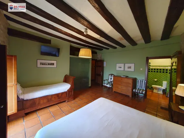 OPORTUNIDAD DE HOTEL EN UN ENTORNO DE ENSUEÑO — 27