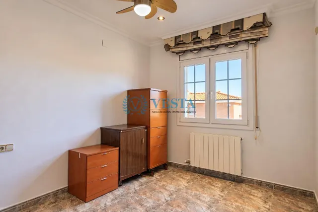 CASA INDEPENDIENTE DE 4 habitaciones — 42