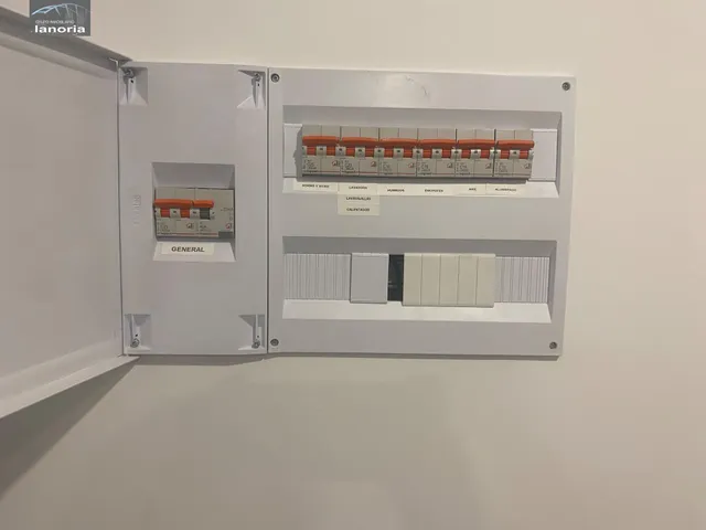 Grupo la Noria VENDE piso REFORMADO y AMUEBLADO en C/ Quevedo (Barrio el Pilar) 2º SIN ascensor (Aprobado ACTA instalación) — 24