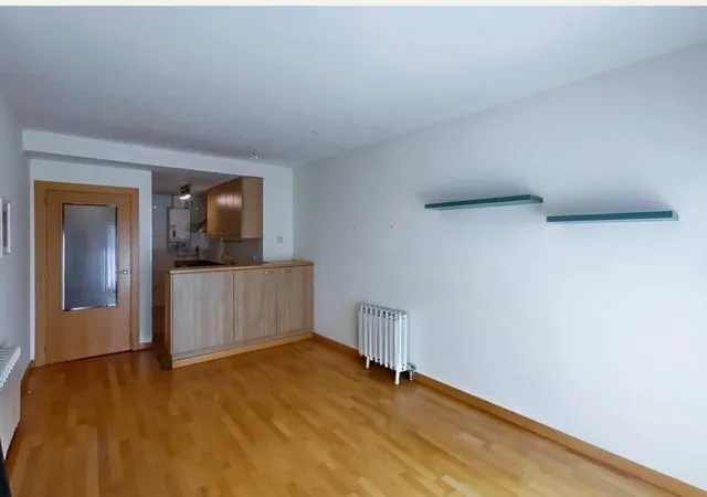 ÁTICO DÚPLEX CON TERRAZA, PARKING Y TRASTERO EN EL CORAZÓN DE SABADELL. — 12