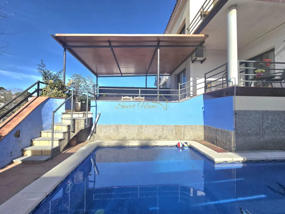 Vivienda exclusiva con piscina cerca de la playa