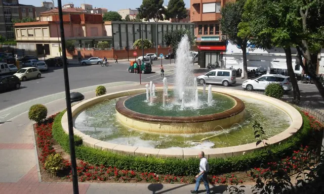 SE ALQUILA ENTREPLANTA ZONA MENENDEZ PIDAL.