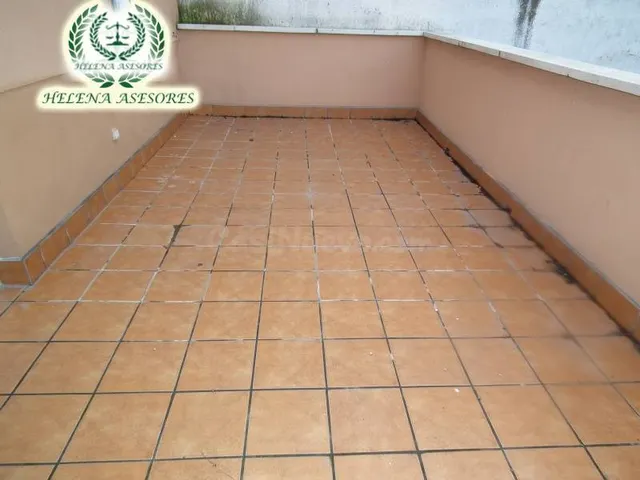 PISO CON PATIO CÉNTRICO!!!