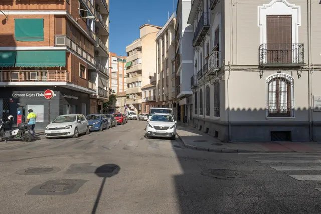 ¡atención estudiantes!, ¡fantástica oportunidad! se busca compañero/a de piso para el próximo semestre, en piso situado en calle sol — 26