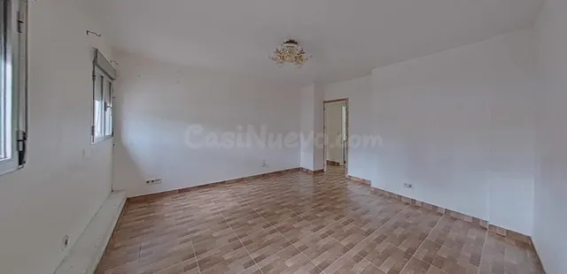 Acogedor Piso en Villaverde Alto, Madrid - Oportunidad de In - foto 3