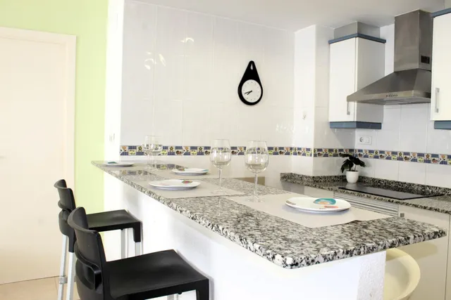 PLAYA GANDIA- PRIMERA LINEA PLAYA APARTAMENTO | Despierta frente al mar — 10