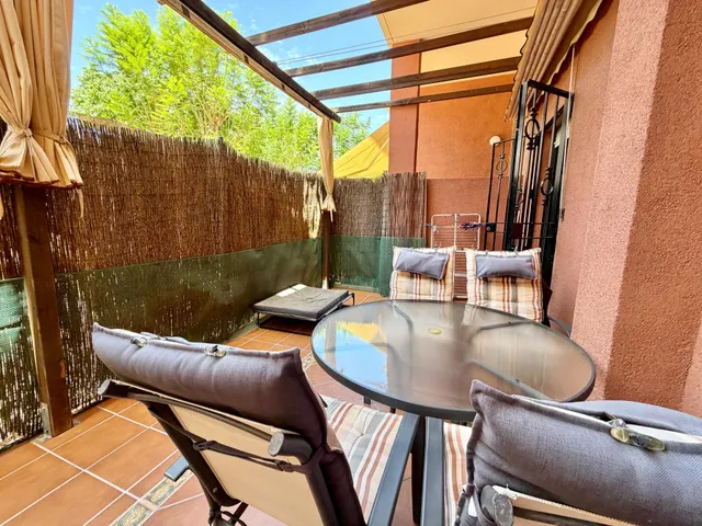 BAJO DE 3 DORMITORIOS CON TERRAZA DE 25 M2, PATIO, GARAJE, TRASTERO Y PISCINA EN MARÍA LA JUDÍA — 20