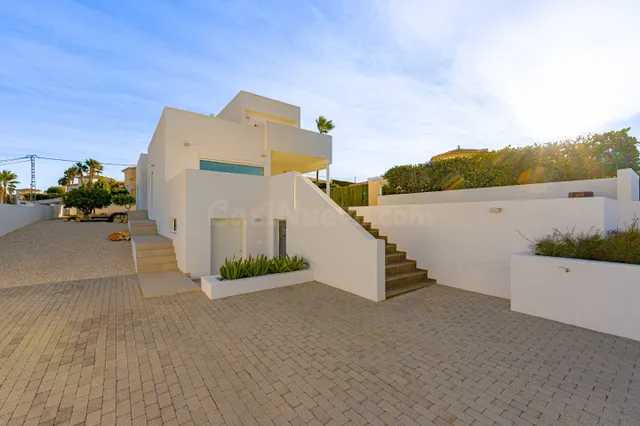 Villa Zeus. Villa moderna en venta en Calpe con vistas al ma - foto 4