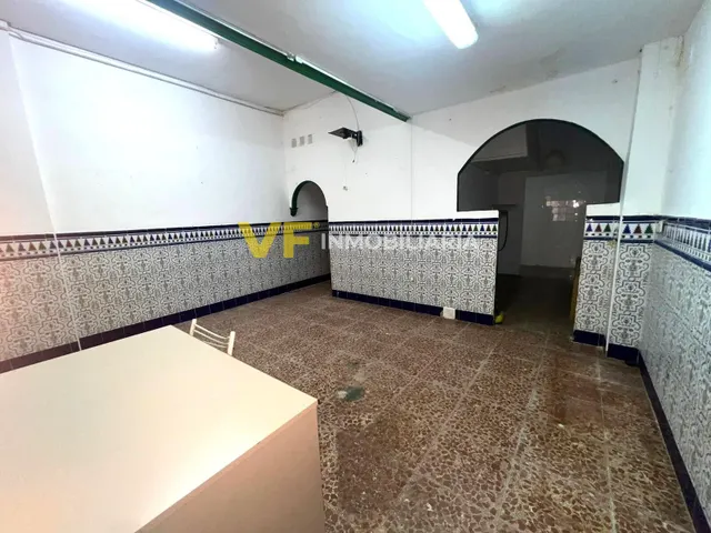 ¡Estupendo local en Olletas! — 21