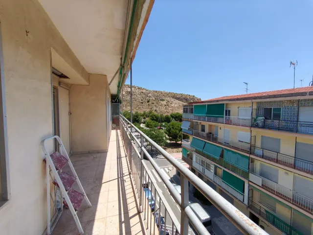 Piso Reformado en la Goteta - C.C Plaza Mar 2 — 17