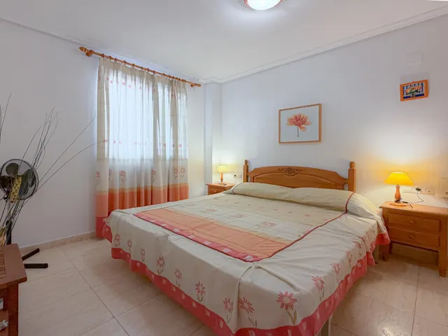 Parquemar! Exclusivo y Único, apartamento tipo bungalow con Colosal Terraza privada en urbanización privilegiada con preciosa piscina comunitaria (400 mts playa) — 25