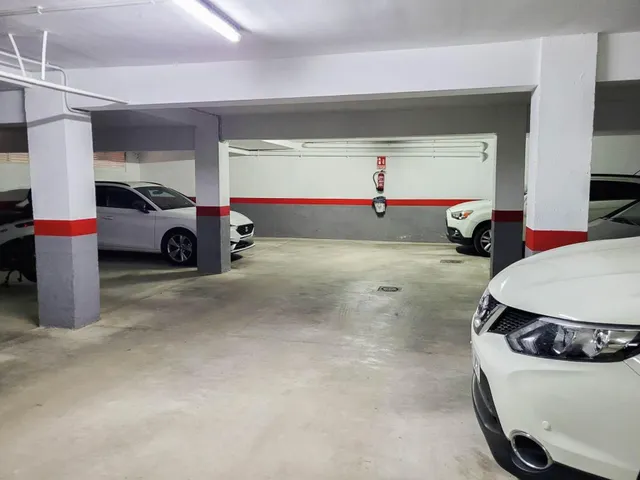 Plaza de parking a la venta en zona Camí Fondo de Martorell — 14