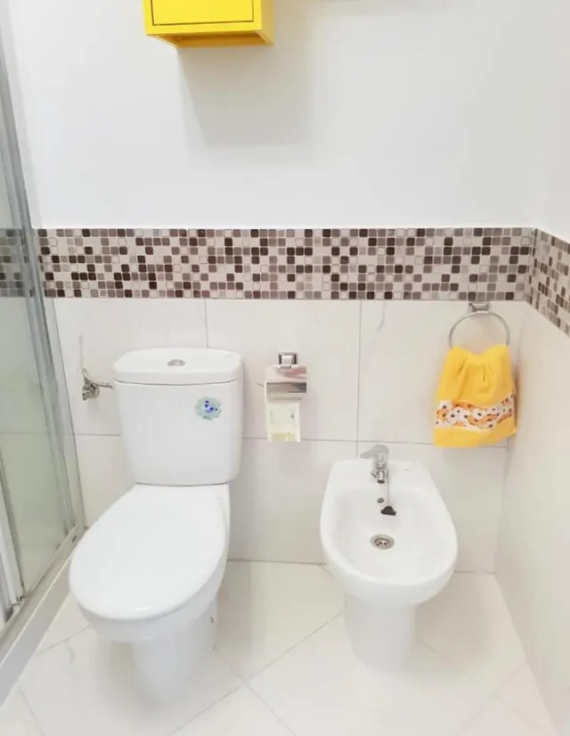 Los Cristianos. Piso 1 habitación en complejo cerrado con piscina — 11