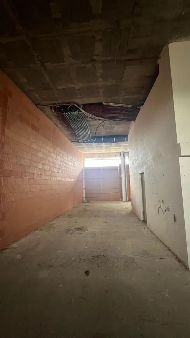 Amplio Local Comercial en Cappont, Lleida por €230.000 — 7