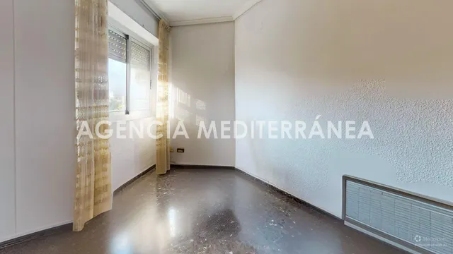 Piso en venta en Valencia, con garaje incluido — 33