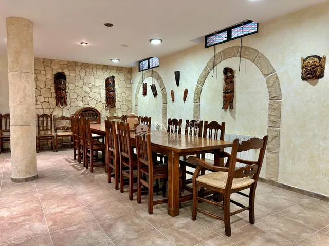 SE VENDE CASA EN MUY BUEN ESTADO EN EL CENTRO DE ASPE — 31