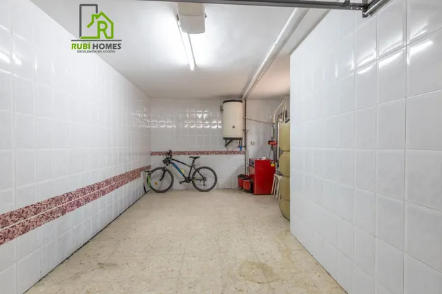 Nave industrial + vivienda (2500m2) - Alhendín — 38