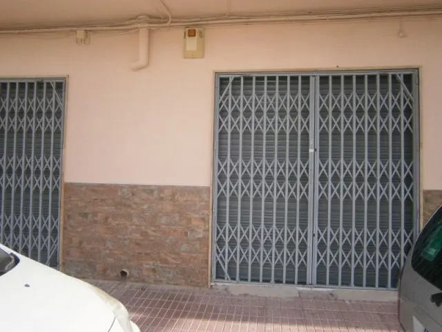 LOCAL COMERCIAL