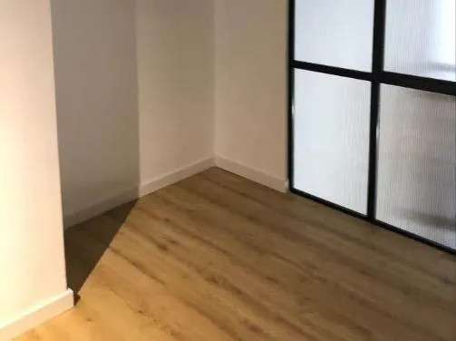 Planta baja a la venta ideal para inversores en El Raval, Barcelona — 38