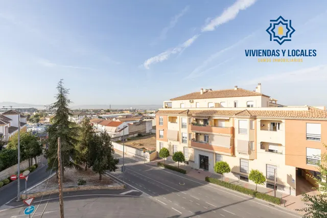 Casa independiente a 5 minutos de Granada en buen estado para entrar a vivir — 20