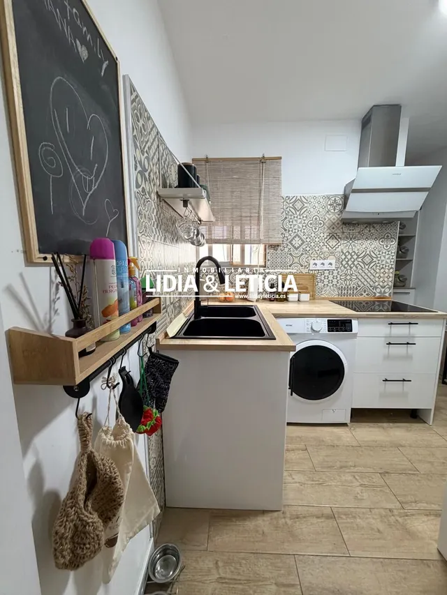 Piso reformado en primera planta — 12