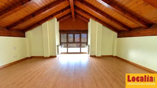 Chalet: amplitud, luz y carácter junto a la costa cántabra — 30