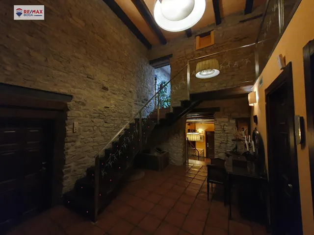 OPORTUNIDAD DE HOTEL EN UN ENTORNO DE ENSUEÑO — 32