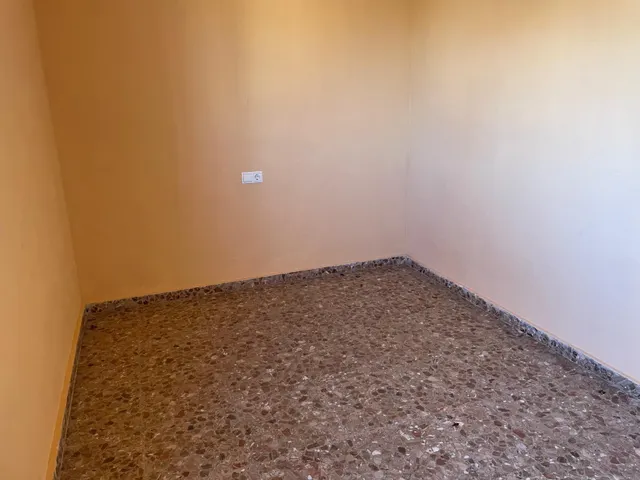 Casa con parcela en Los Balcones, Torrevieja. 5 dormitorios, 2 baños — 44
