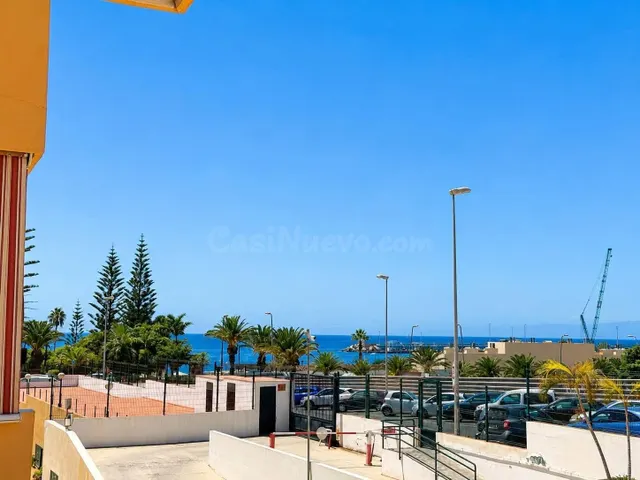 Apartamento en los cristianos para tus vacaciones - foto 2