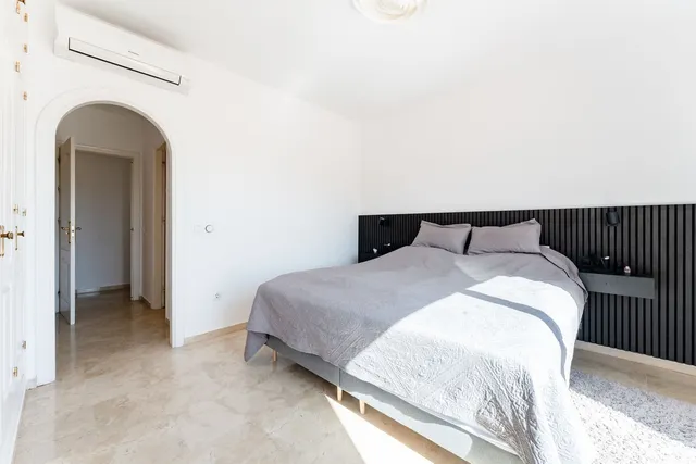 Chalet 5 habitaciones 258m² en venta - Centro — 25