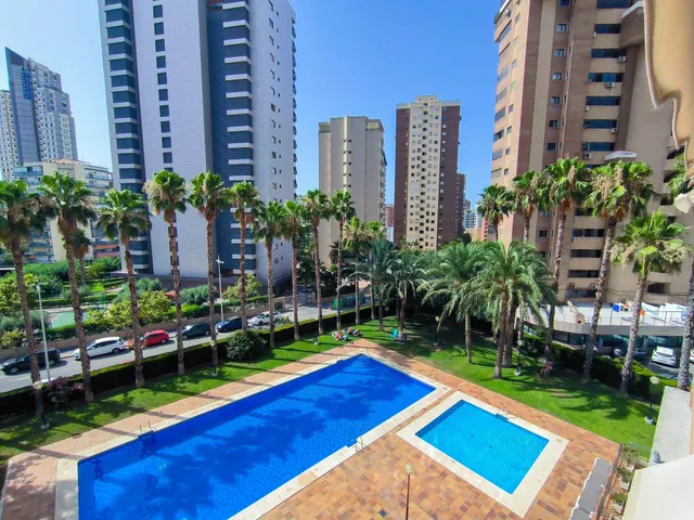 Apartamento para entrar a vivir, con parking y piscina. Zona Av Europa - Pza Triangular www.inmobiliarialesdune.com — 18