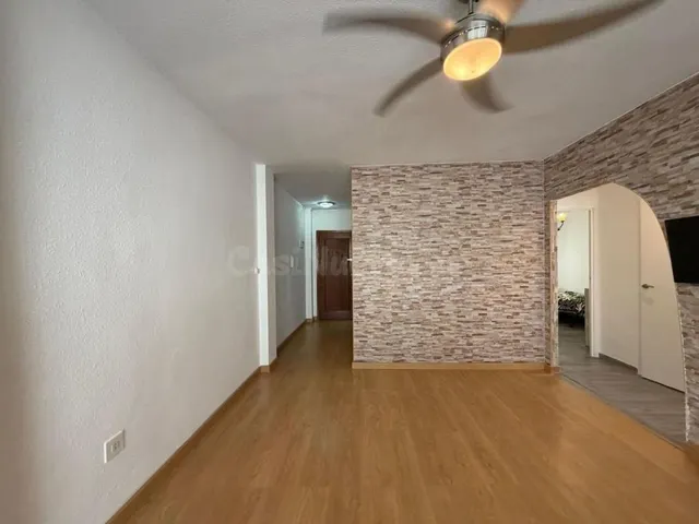 Apartamento 2 habitaciones 79m² en venta - Estacion de autobuses — 18