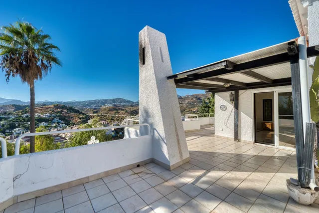 Chalet 4 habitaciones 448m² en venta - Marbella — 25