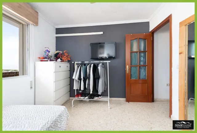 ¡amplitud, luz y una gran terraza en pleno centro de alhaurín! — 13
