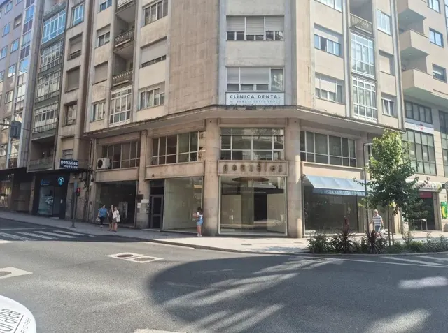 LOCAL COMERCIAL CENTRO - foto 2
