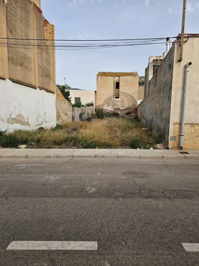PARCELA URBANA EN LA RÀPITA - foto 3