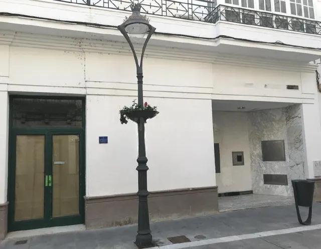Local en venta en Rota, Cádiz — 4