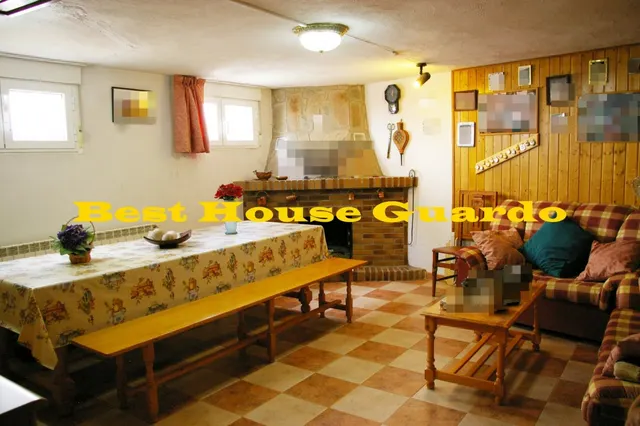 CASA EN GUARDO — 20