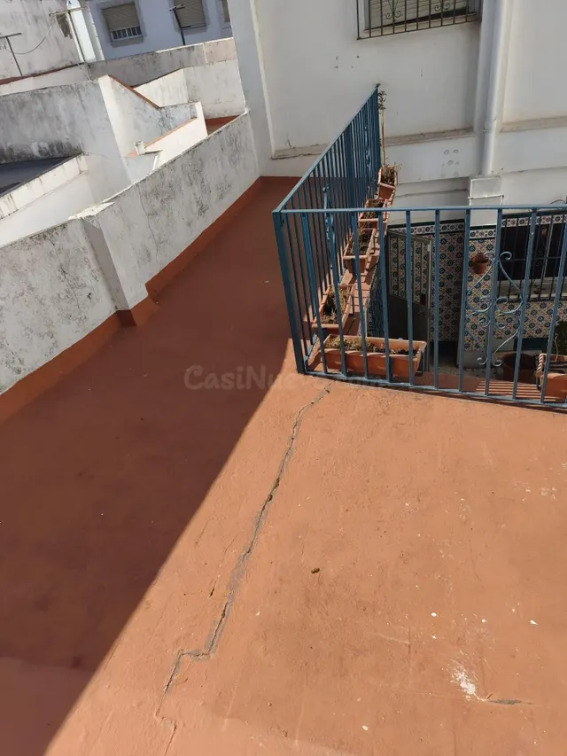 CASA EN EL CENTRO CON PATIO — 2