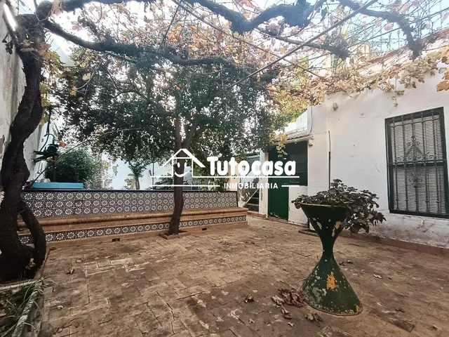 ¡¡ ESTUPENDA VIVIENDA EN PLENO CENTRO DE DOS HERMANAS !! — 32