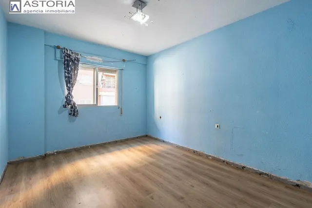 Piso de 3 dormitorios con terraza en plena zona Fontiveros — 10