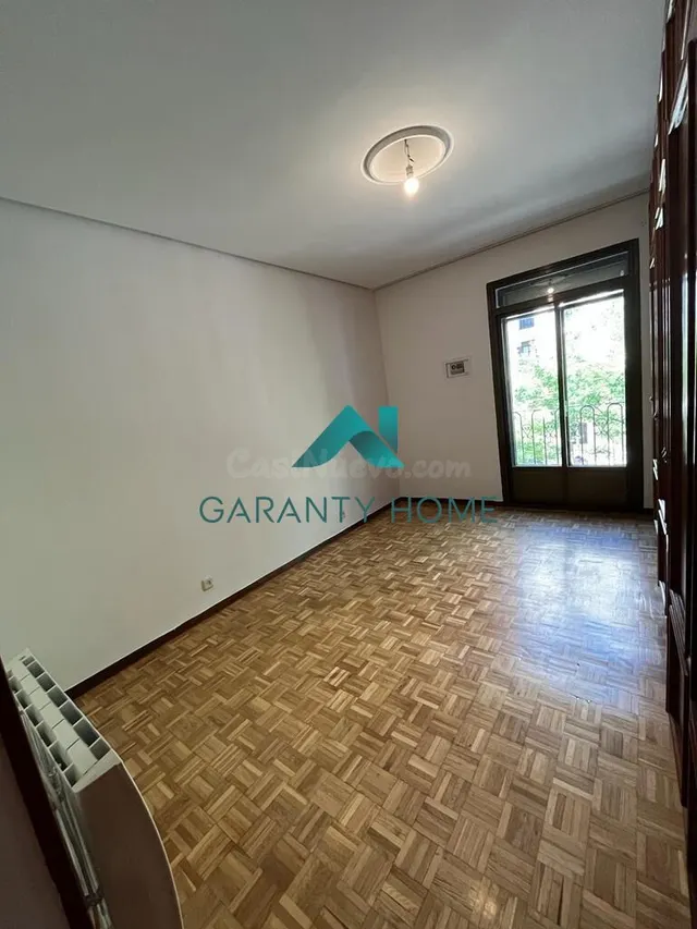 Piso en Alquiler en la mejor zona de Madrid - foto 4