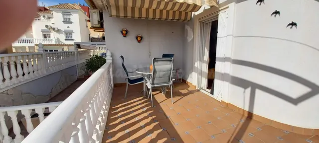 SE ALQUILA CHALET POR LARGO TIEMPO DE 3 DORMITORIOS Y 2 BAÑO - foto 4