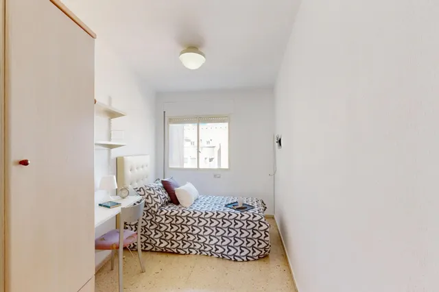 Vivienda en Avd. Río Segura — 46