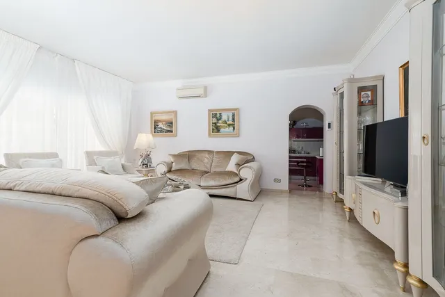 Chalet 4 habitaciones 500m² en venta - Marbella — 9