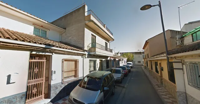 Venta casa en Santa Fé (Granada) - foto 3