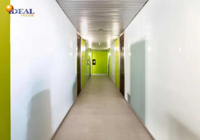 OFICINA EN EL CENTRO DE EMPRESAS GRANADA — 17